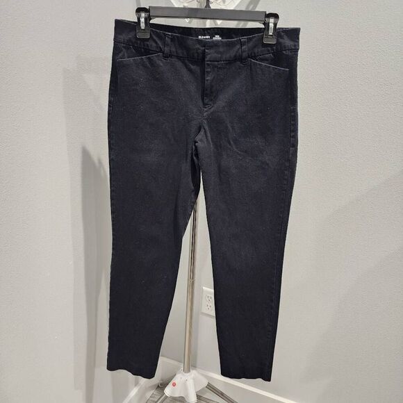 Old Navy Pixie Never Fade Pants Womens size 8 black Ankle - Picture 1 of 8